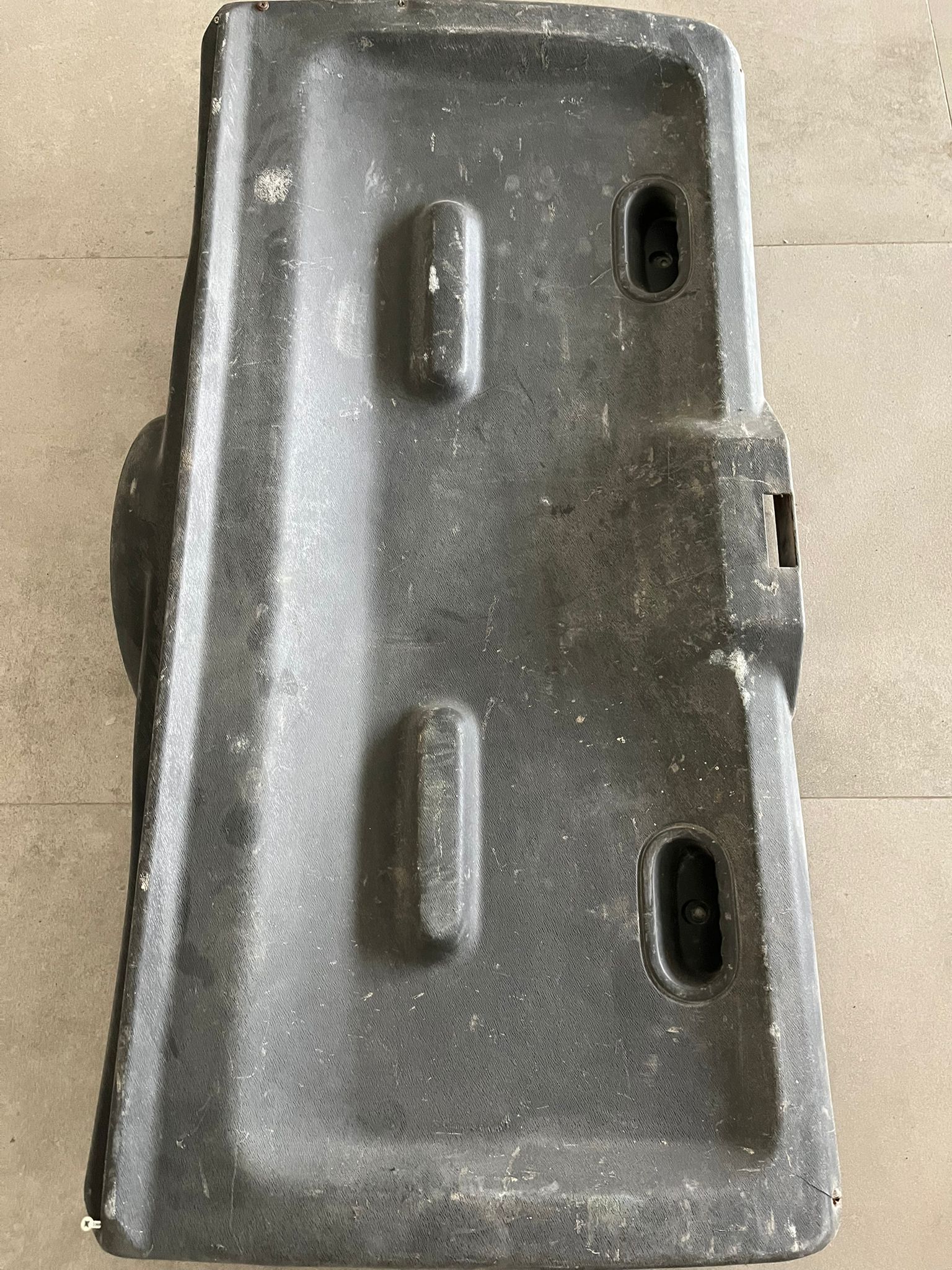 KANGOO III ARKA BAGAJ KAPAĞI DÖŞEMESİ (ORJİNAL ÇIKMA) 2008>2012