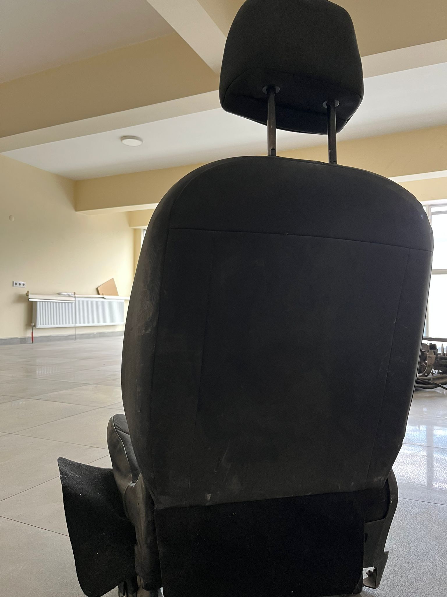 KANGOO III SAĞ ÖN KOLTUK (ORJİNAL ÇIKMA) 2008>2012