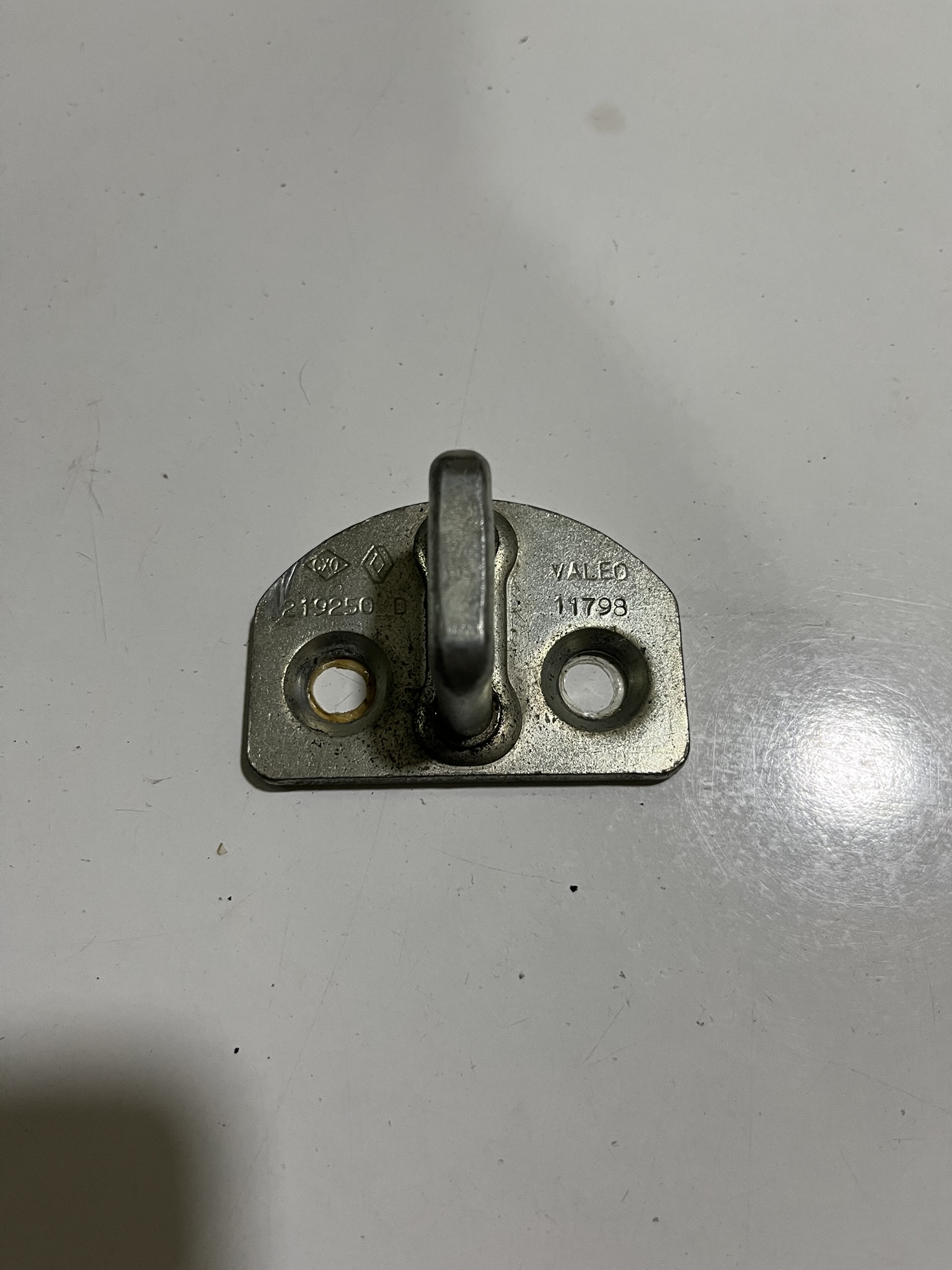 ARKA SOL KAPI KİLİT KARŞILIĞI KANGOO III 2008>2012 (ORJİNAL ÇIKMA)