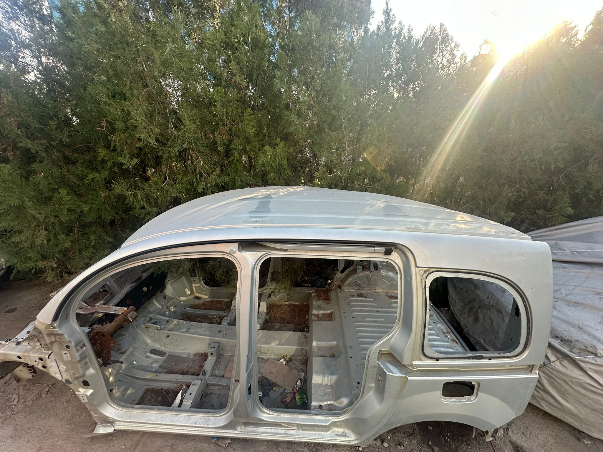 KANGOO III KOMPLE İSKELET 2012